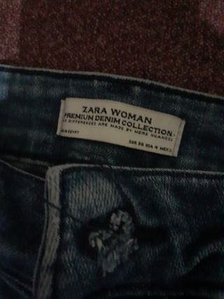 Lote 2 vaqueros  15€ Pull&Bear y Zara 