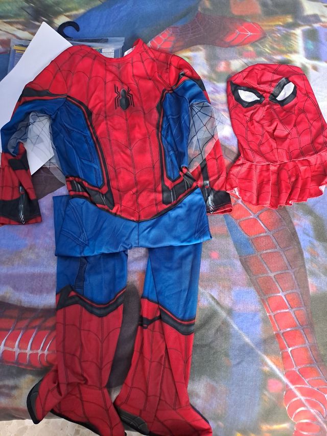 Se vende disfraz de Spiderman