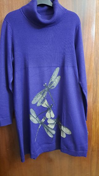 Jersey largo de punto y cuello vuelto