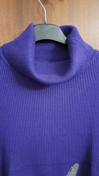 Jersey largo de punto y cuello vuelto