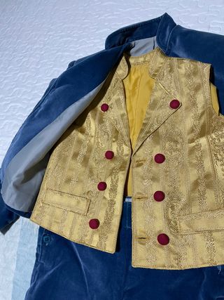 Traje torrenti 