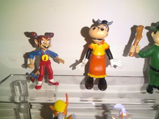FIGURAS ROBIN HOOD DIFERENTES PRECIOS