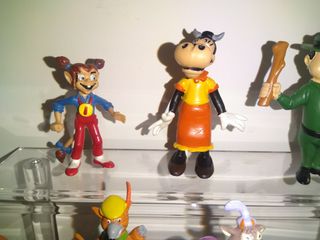 FIGURAS ROBIN HOOD DIFERENTES PRECIOS