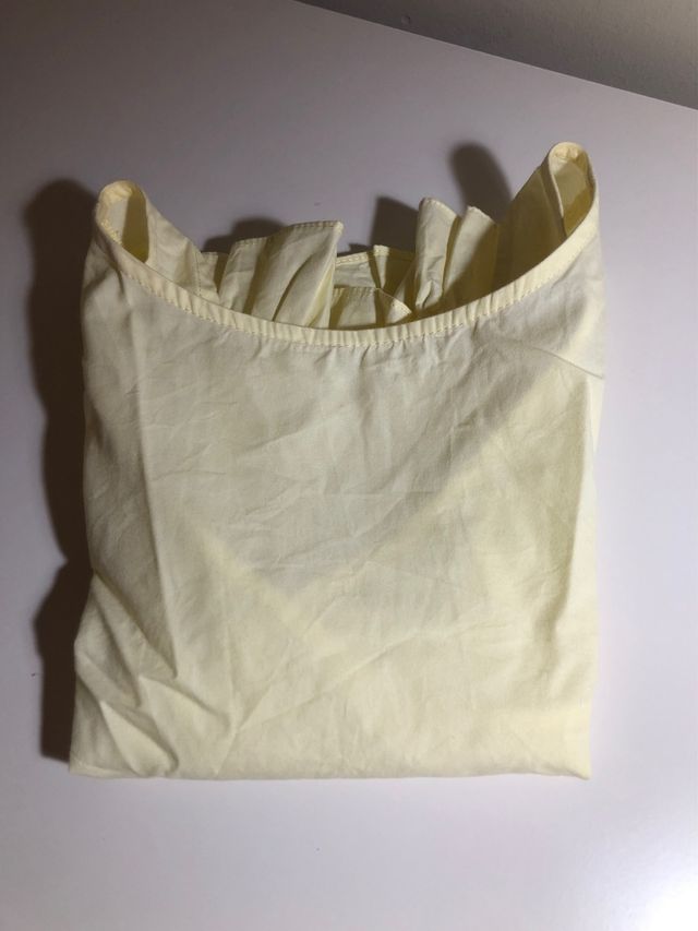 Blusa Zara volante T-7