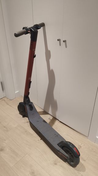 Patinete eléctrico Ninebot by Segway ES2