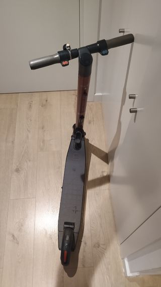 Patinete eléctrico Ninebot by Segway ES2