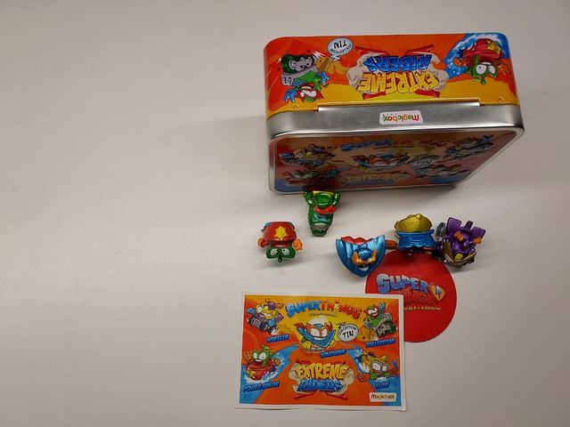 Superthings caja metalica