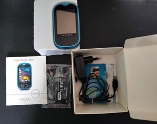 Telefono alcatel OT mini 708