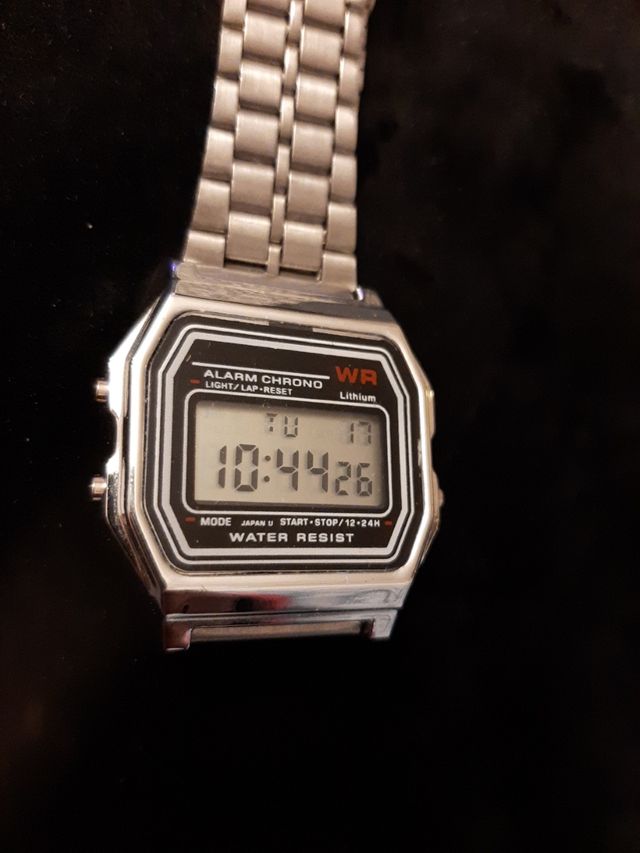 RELOJ DIGITAL