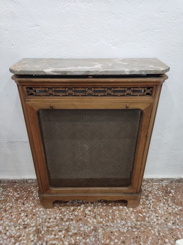 Cubre radiador antiguo