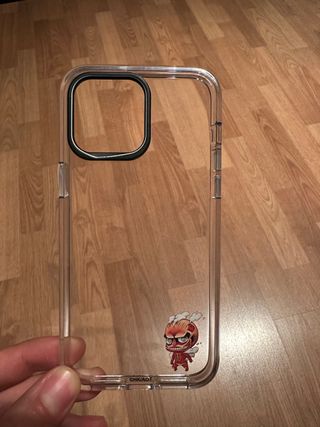 FUNDA IPHONE 14 Pro Max ATAQUE TITANES