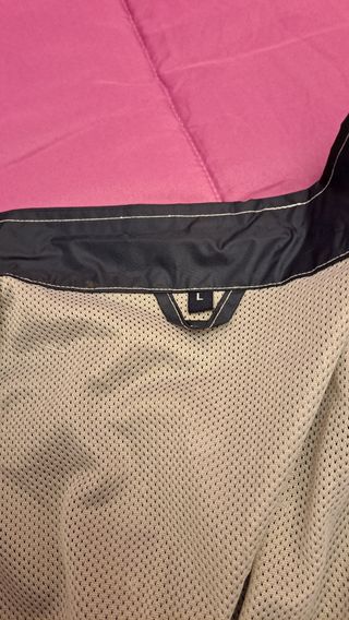 Chaqueta cortavientos azul