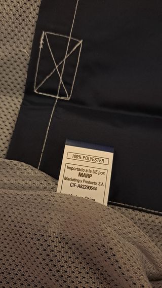 Chaqueta cortavientos azul