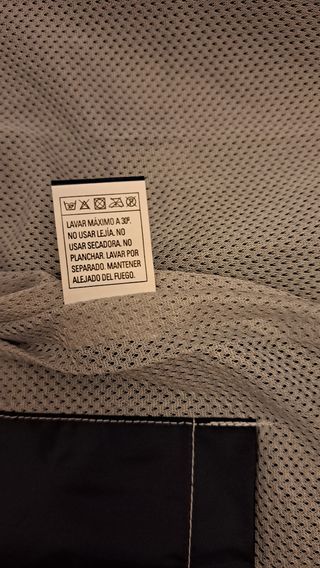 Chaqueta cortavientos azul