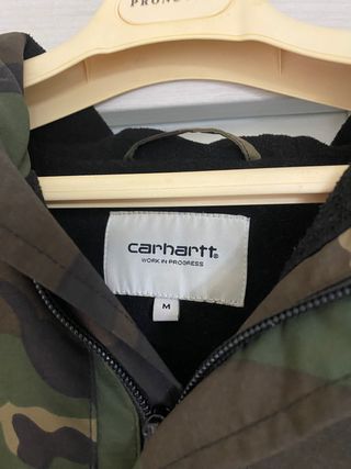 Carhartt camuflaje