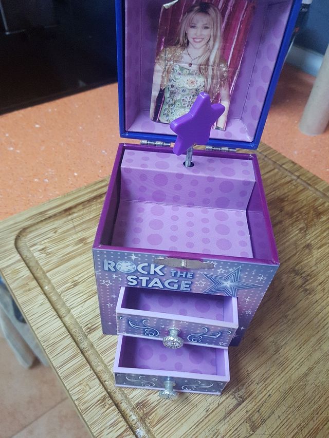 caja musical Hannah Montana