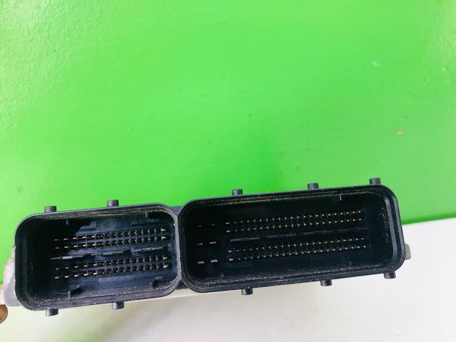 03G906016FM Centralita motor Vw Golf 5 2.0Tdi