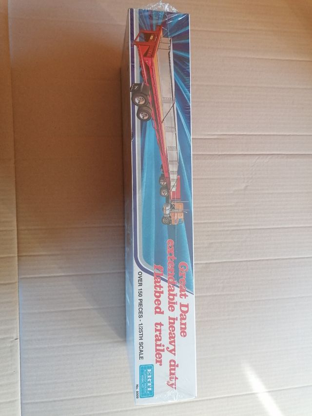 trailer flatbed Ertl 1/25