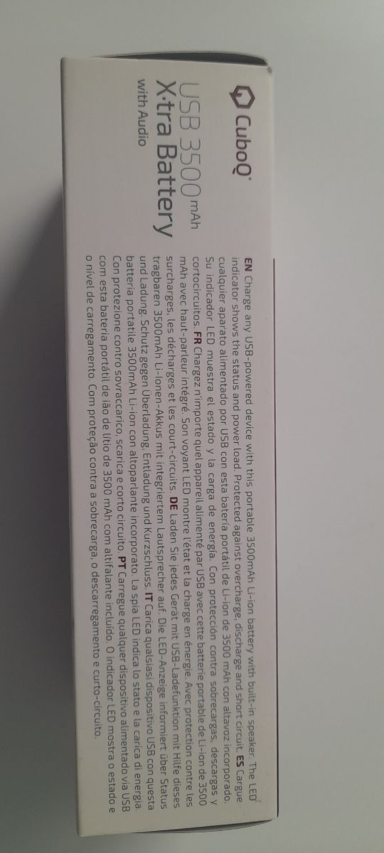 Batería externa con altavoz