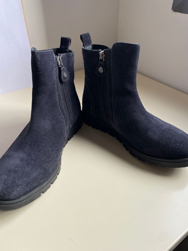 Botas niña serraje Gioseppo