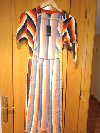 Vestidos camiseros ( 4€ cada uno y el pack 10€)