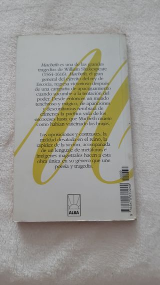 Libro Macbeth. William Shakespeare.