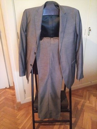 Traje de caballero gris Charles Dastier