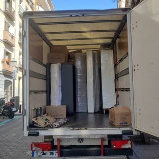 Mudanzas en todo Madrid y viajes a toda España