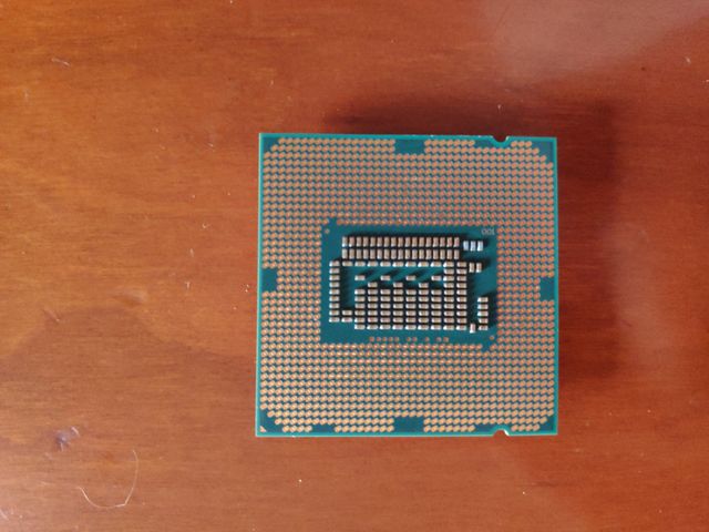 Intel i5-3570 + Cooler Master Hyper T4