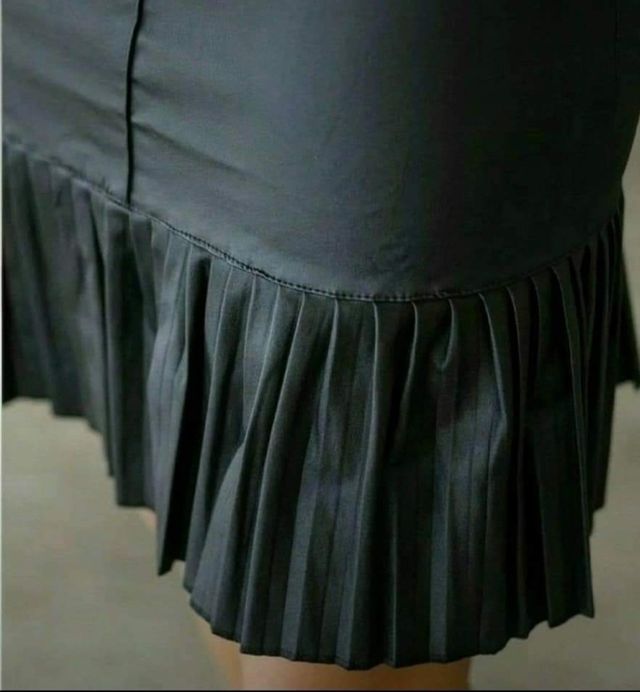 falda volantes polipiel talla 46