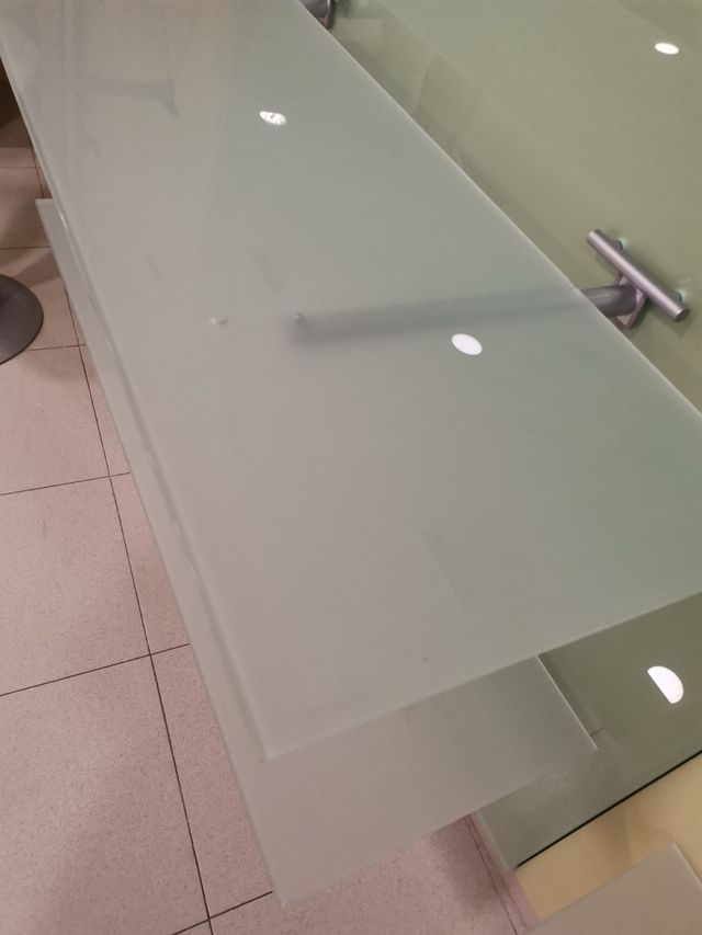 Prateleiras de vidro