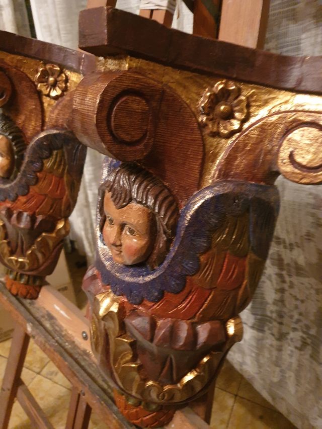 2 Mensulas antiguas,