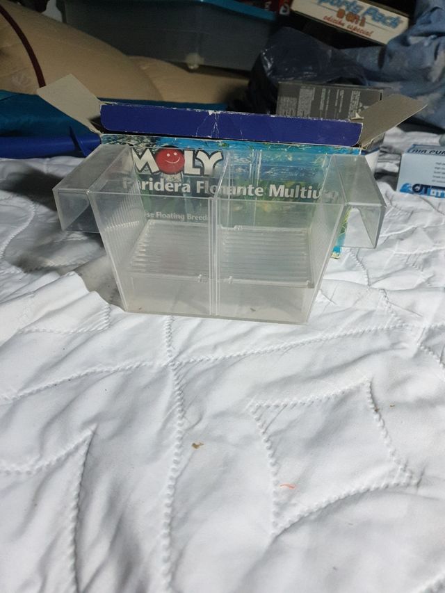 Paridera/Criadero Flotante Multiusos