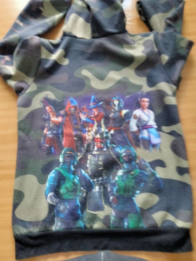 sudadera con capucha Fortnite t.16 usada
