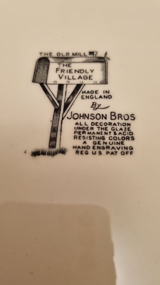 Vajilla 12 platos Jhonson Bros.