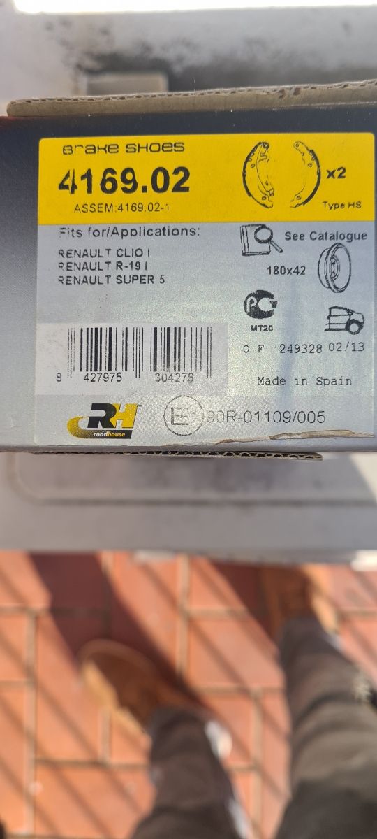 juego zapatas Renault