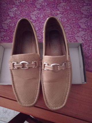 Mocasines T-41 beige marca Sergiotti