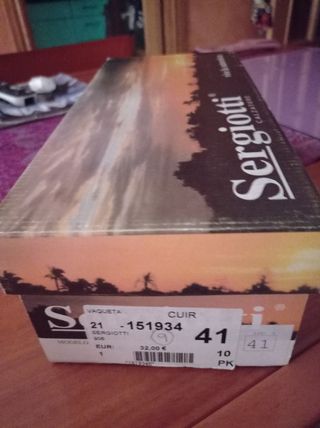 Mocasines T-41 beige marca Sergiotti