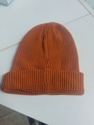 Gorro de lana Grimey marron tierra. Unisex 