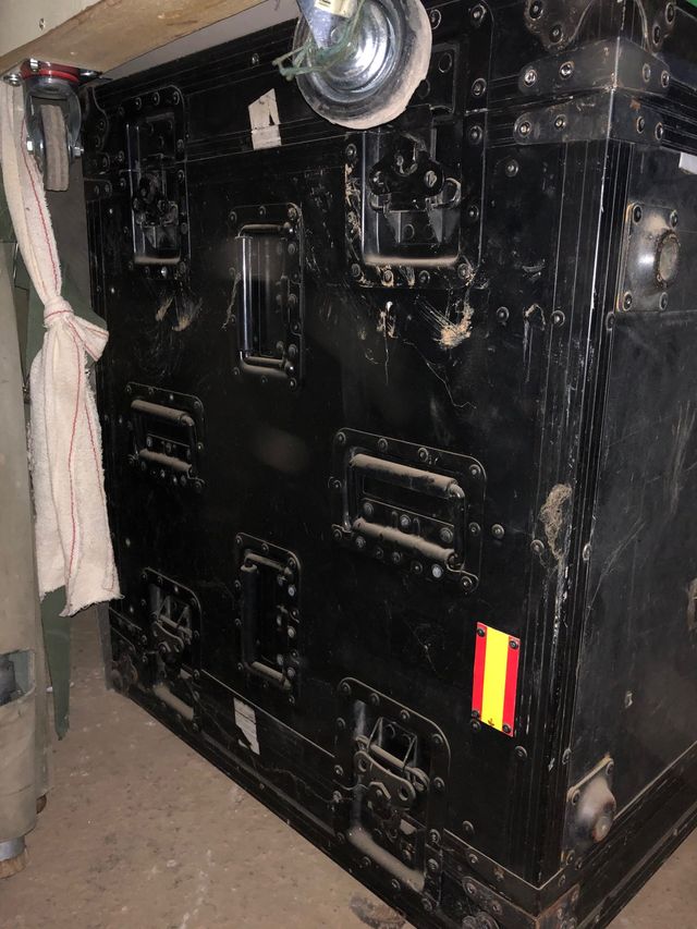 FLIGHT CASE caja rigida equipos proteciones cierre