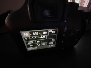 Cámara  CANON 4000D