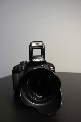 Cámara  CANON 4000D