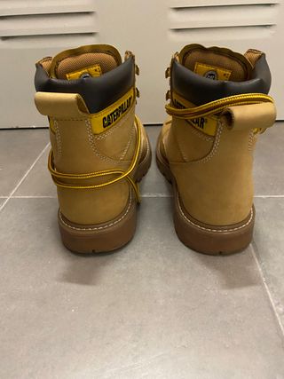Zapatos Caterpillar excelente estado 43 y medio