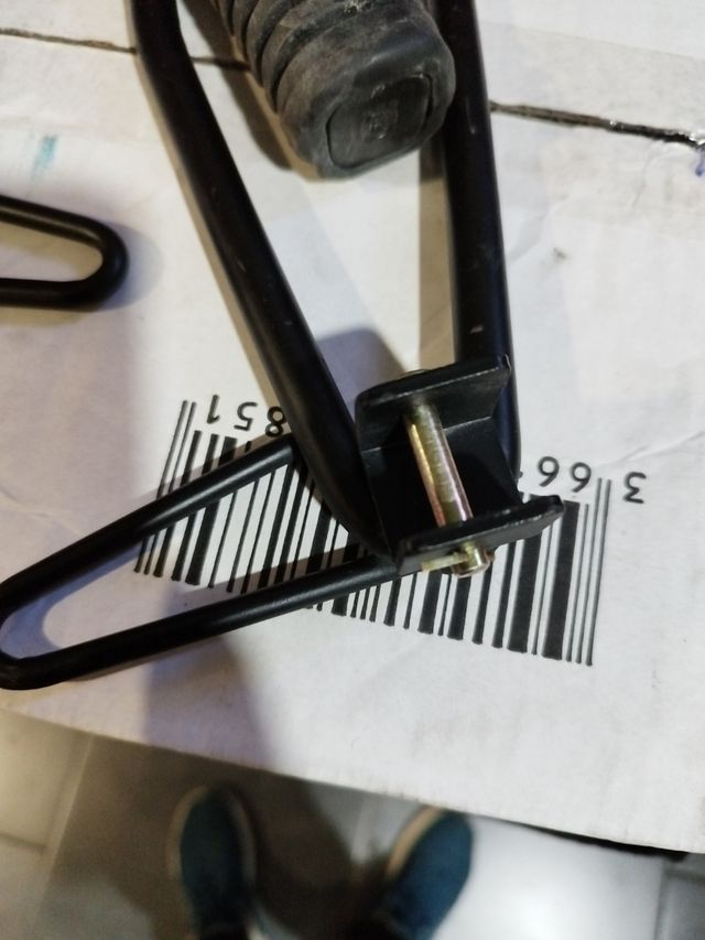 Soporte y posapies traseros Husqvarna te