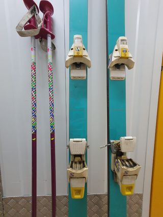 Esquís ROSSIGNOL Retro 90's