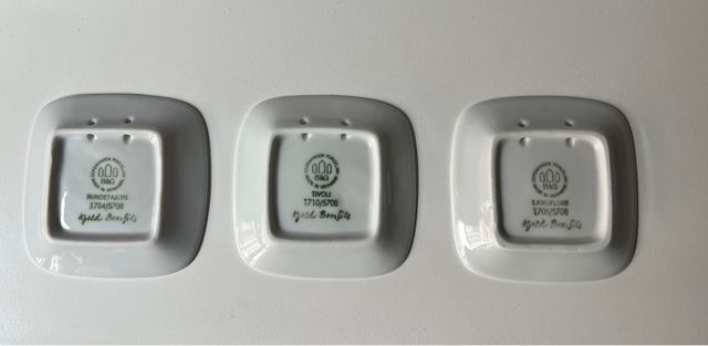 Platos pequeños, decorativos medidas 8 por 8