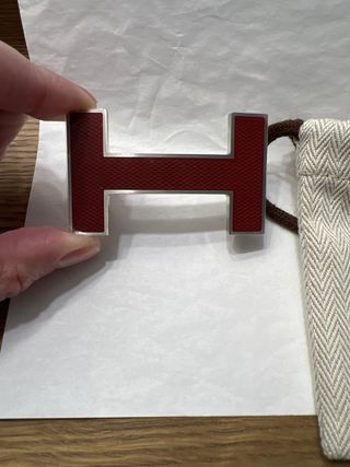 Cinturón + hebilla Hermès.