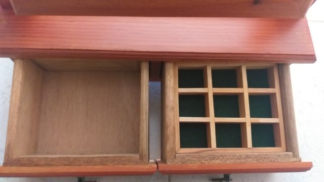 Mueble joyero para sobremesa