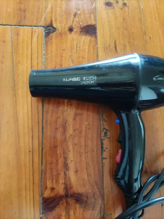 Secador de pelo 