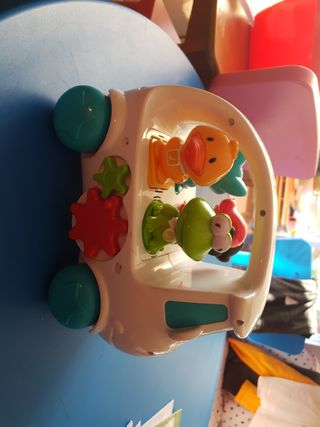 COCHE CON ANIMALITOS